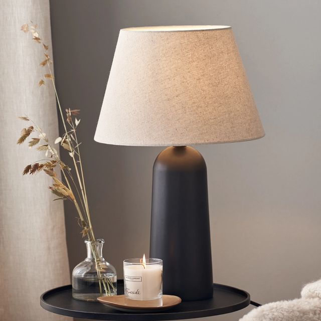 20″ Table Lamp Modern –